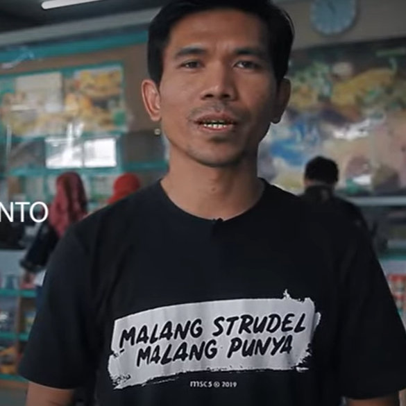 testimonial malang strudel